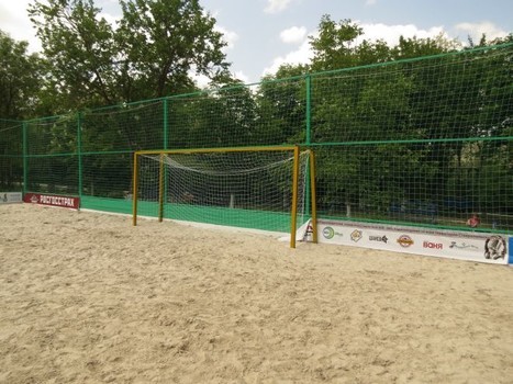 Строительство площадки для пляжного футбола